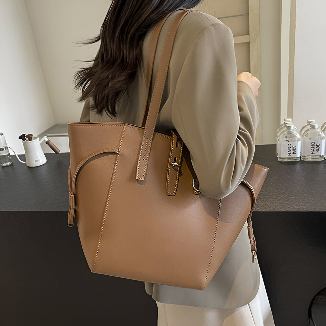 Ivy Medium Tote Bag