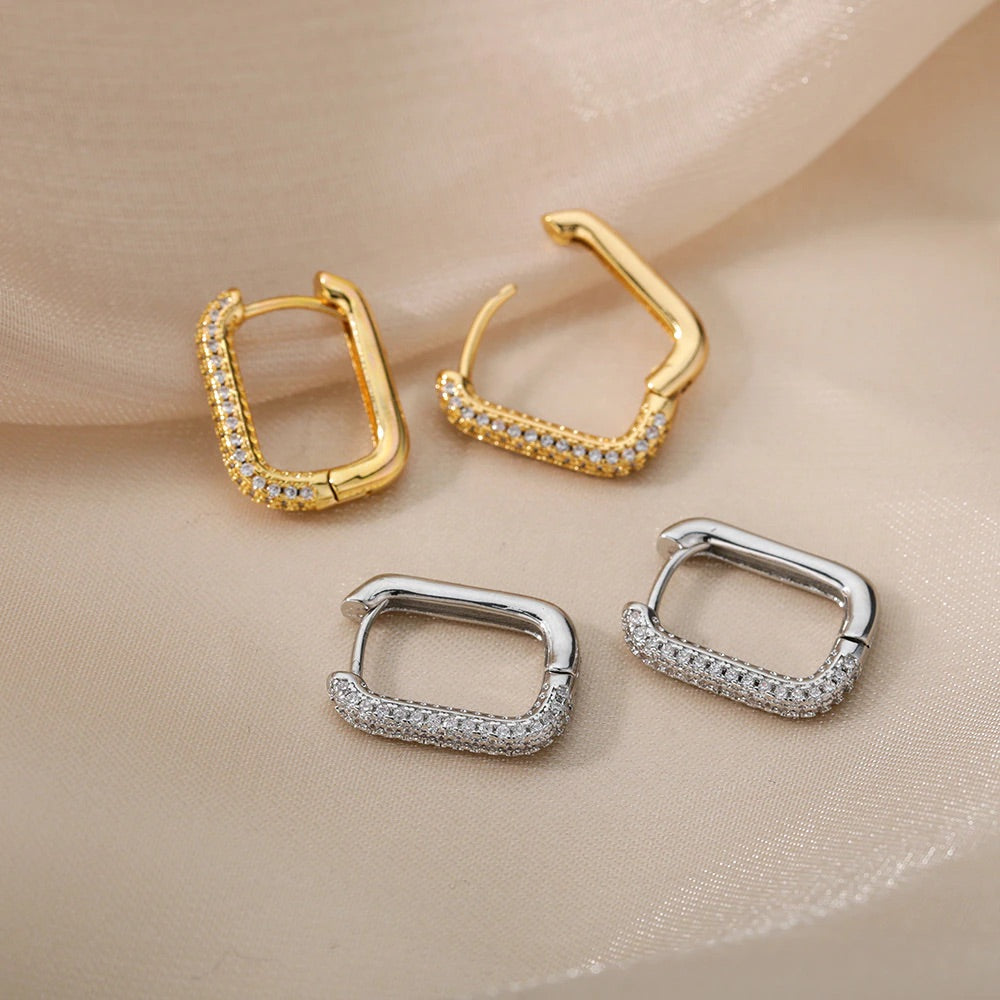 Sparkling Ear Buckle Earrings