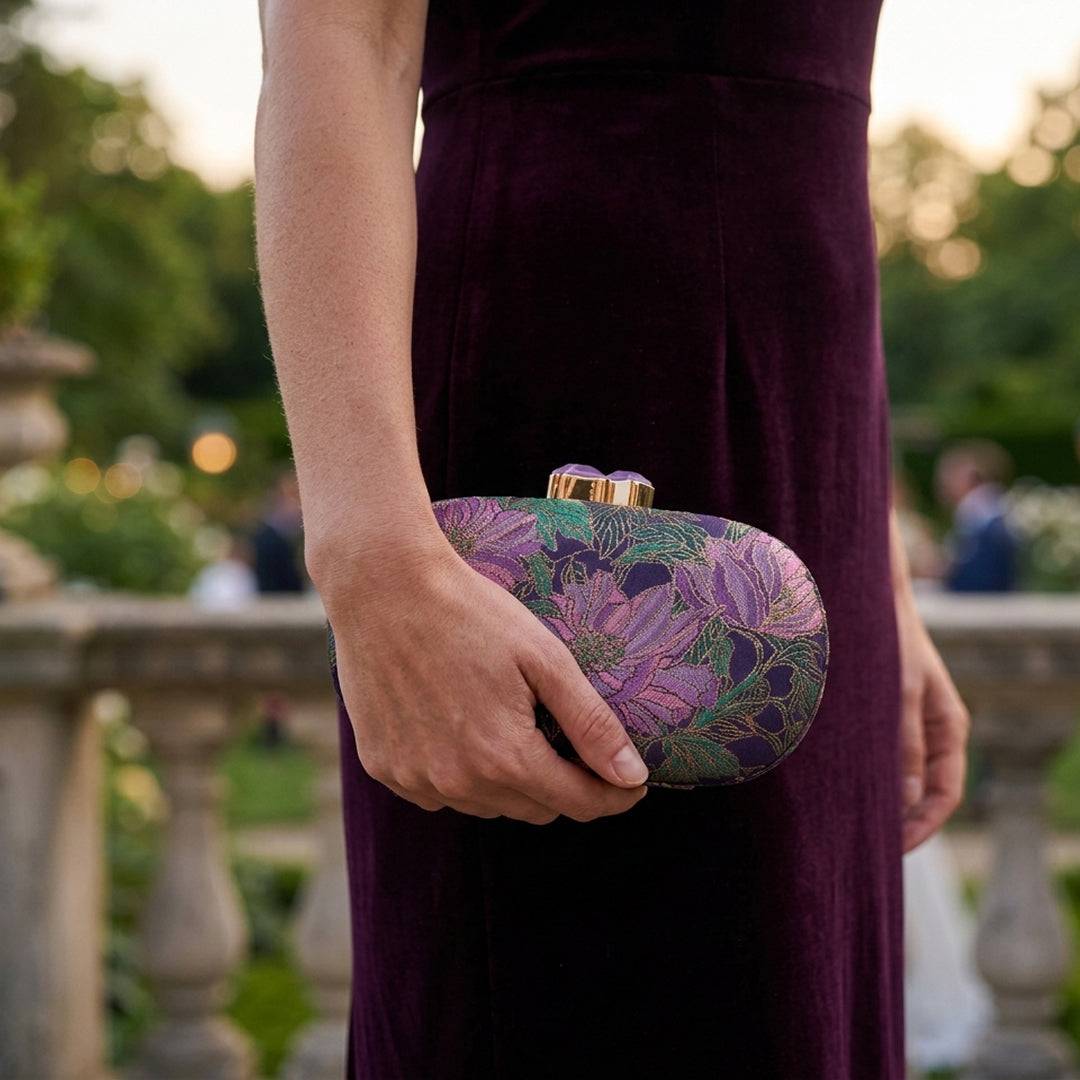 Violy Oval Clutch